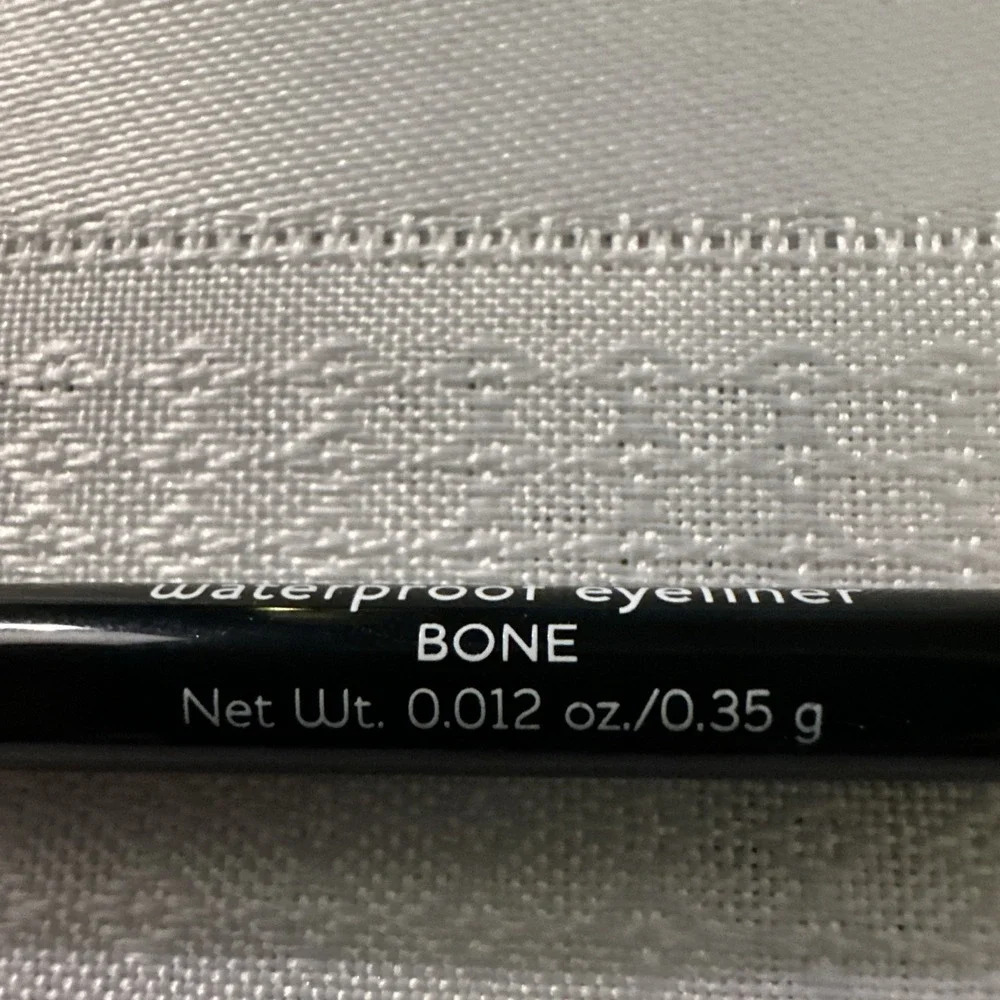 Laura‎ Geller I-Care Waterproof Eyeliner - Bone - 0.012oz.- unboxed